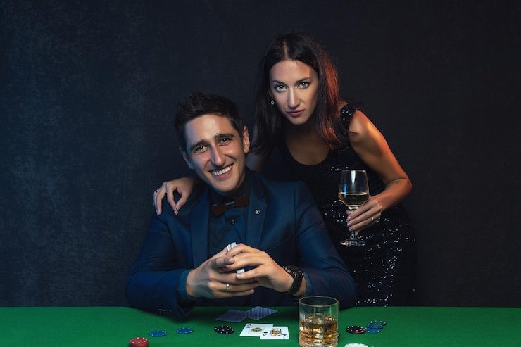 Live dealer blackjack table with multiple cameras